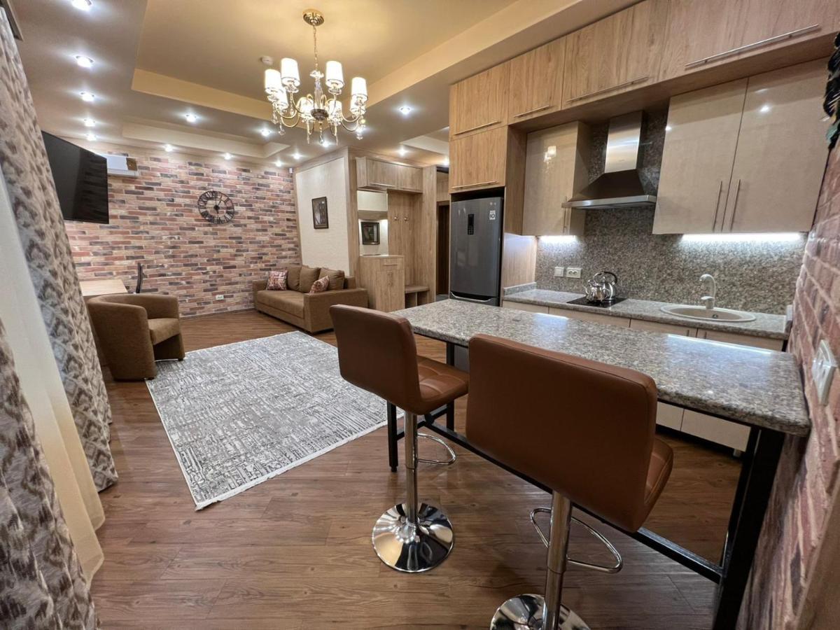 City Stay Апарт-Отель Алматы Bagian luar foto