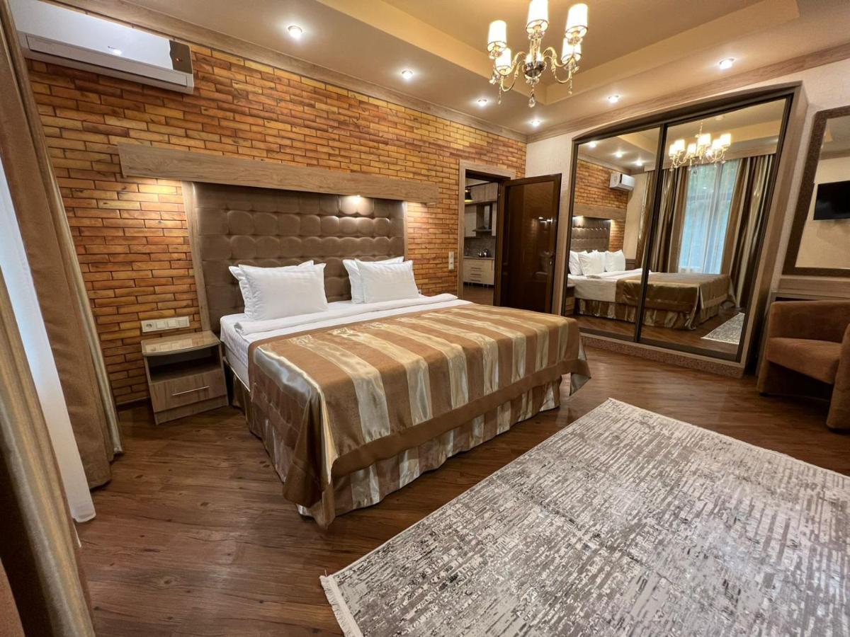 City Stay Апарт-Отель Алматы Bagian luar foto