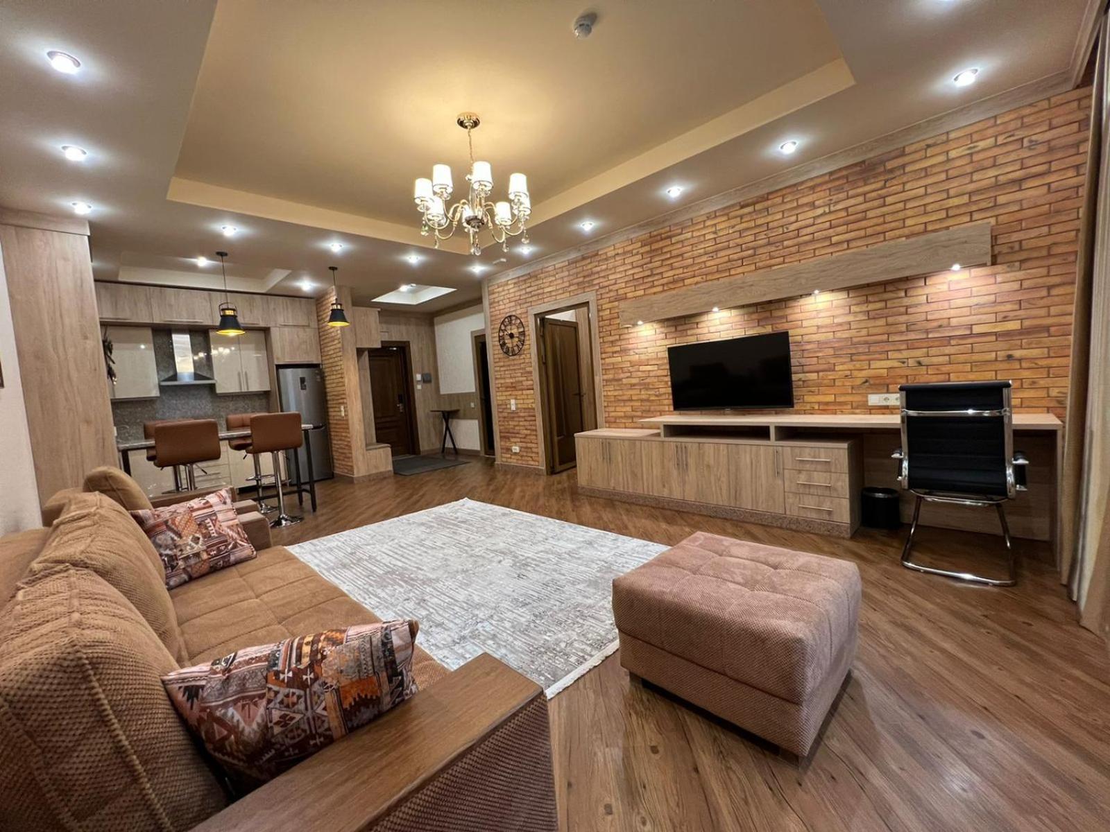 City Stay Апарт-Отель Алматы Bagian luar foto